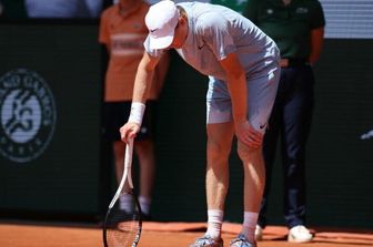 Jannik Sinner nel match contro Cerundolo al Roland Garros