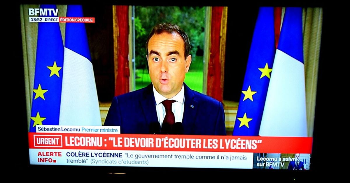 Copertina: Proteste studentesche in Francia, Lecornu difende la polizia e apre al dialogo