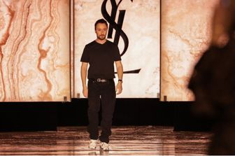 Saint Laurent, Anthony Vaccarello lascia la direzione creativa dopo dieci anni