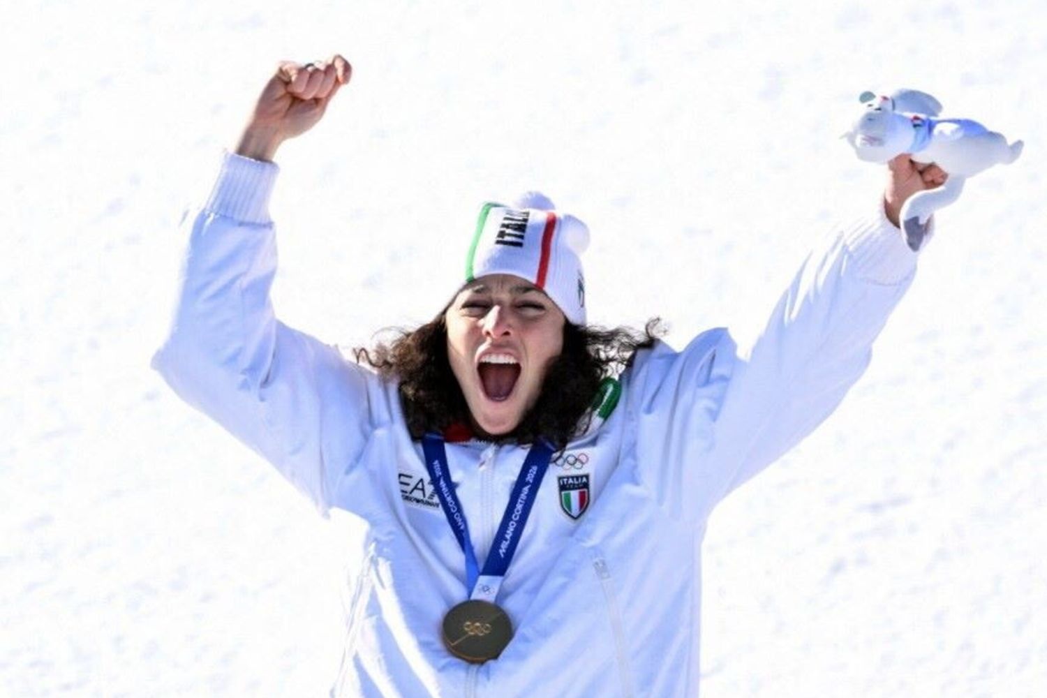 Brignone: "Mi piace sciare ma tornerò quando starò bene"