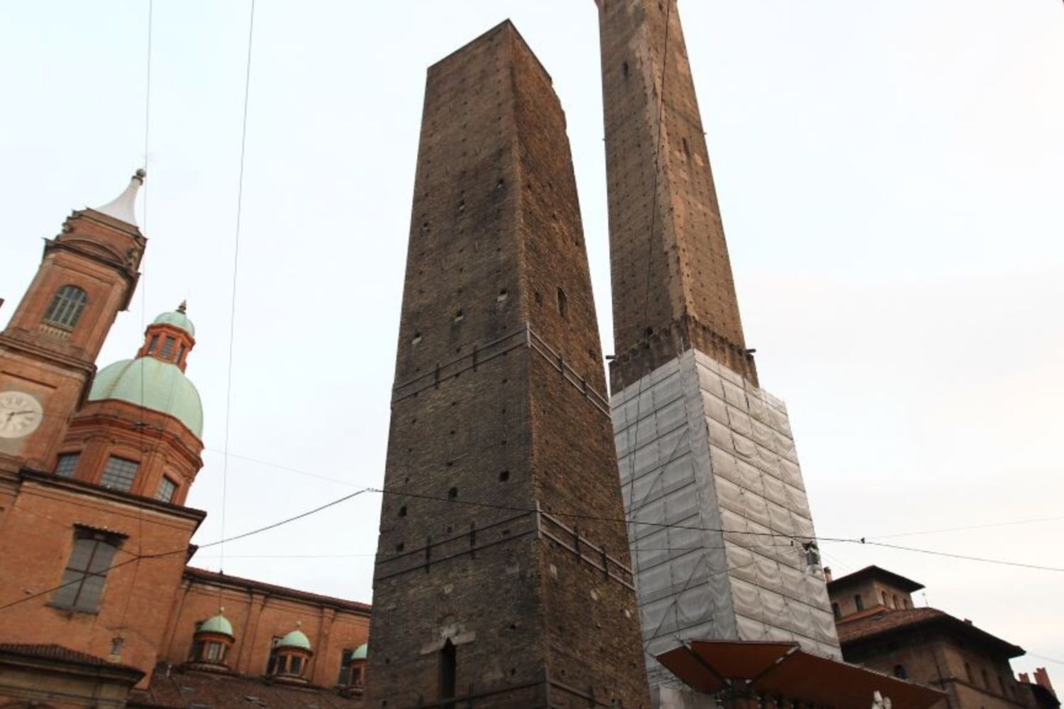 Le Due Torri di Bologna