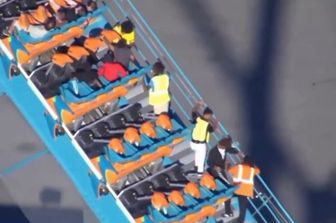 Six Flags Over Georgia, uomo muore sulle montagne russe Goliath: feriti evacuati a piedi