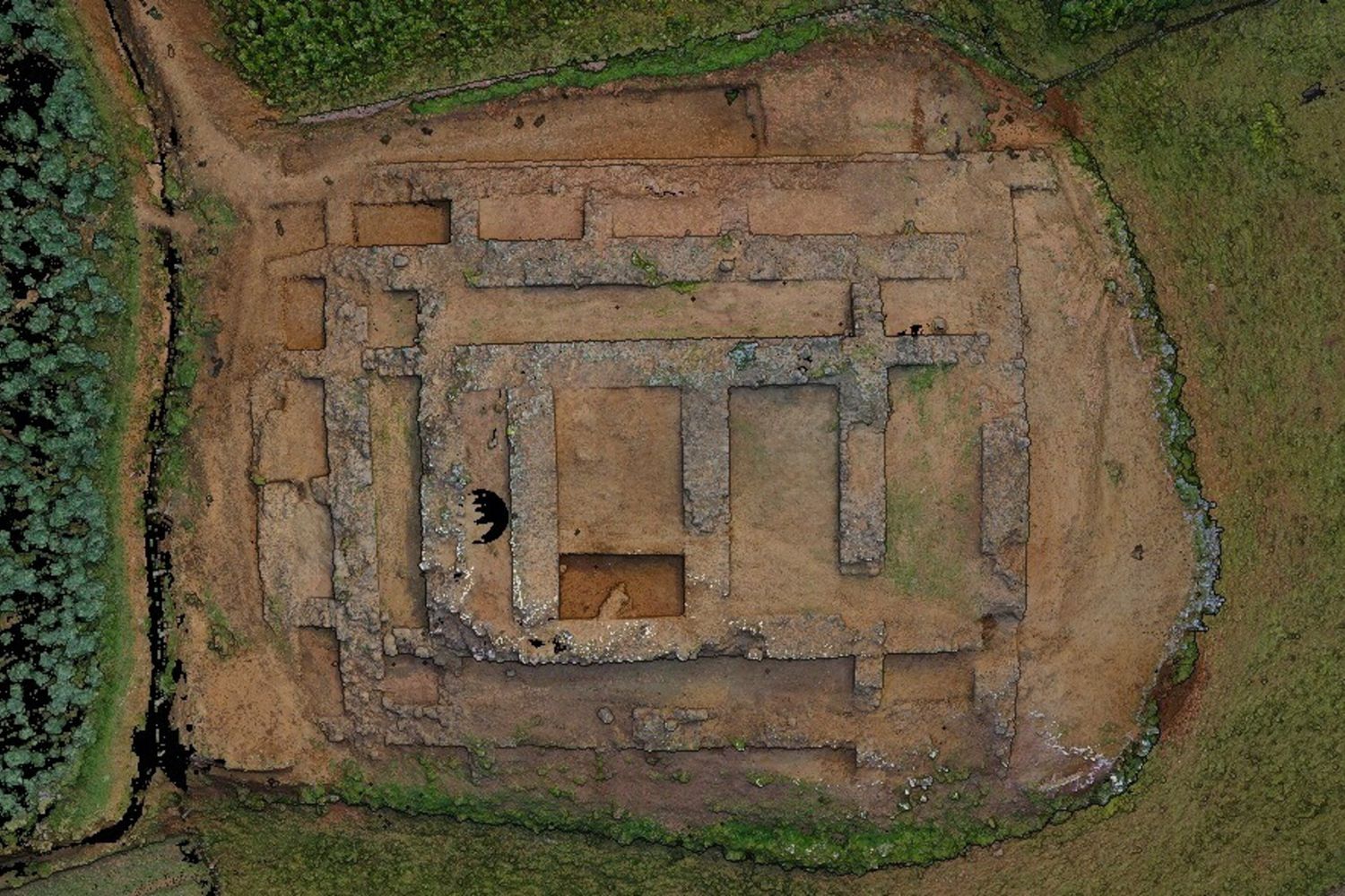 Pakistan, portato alla luce un monumento antico di quasi 100 metri: la scoperta è italiana