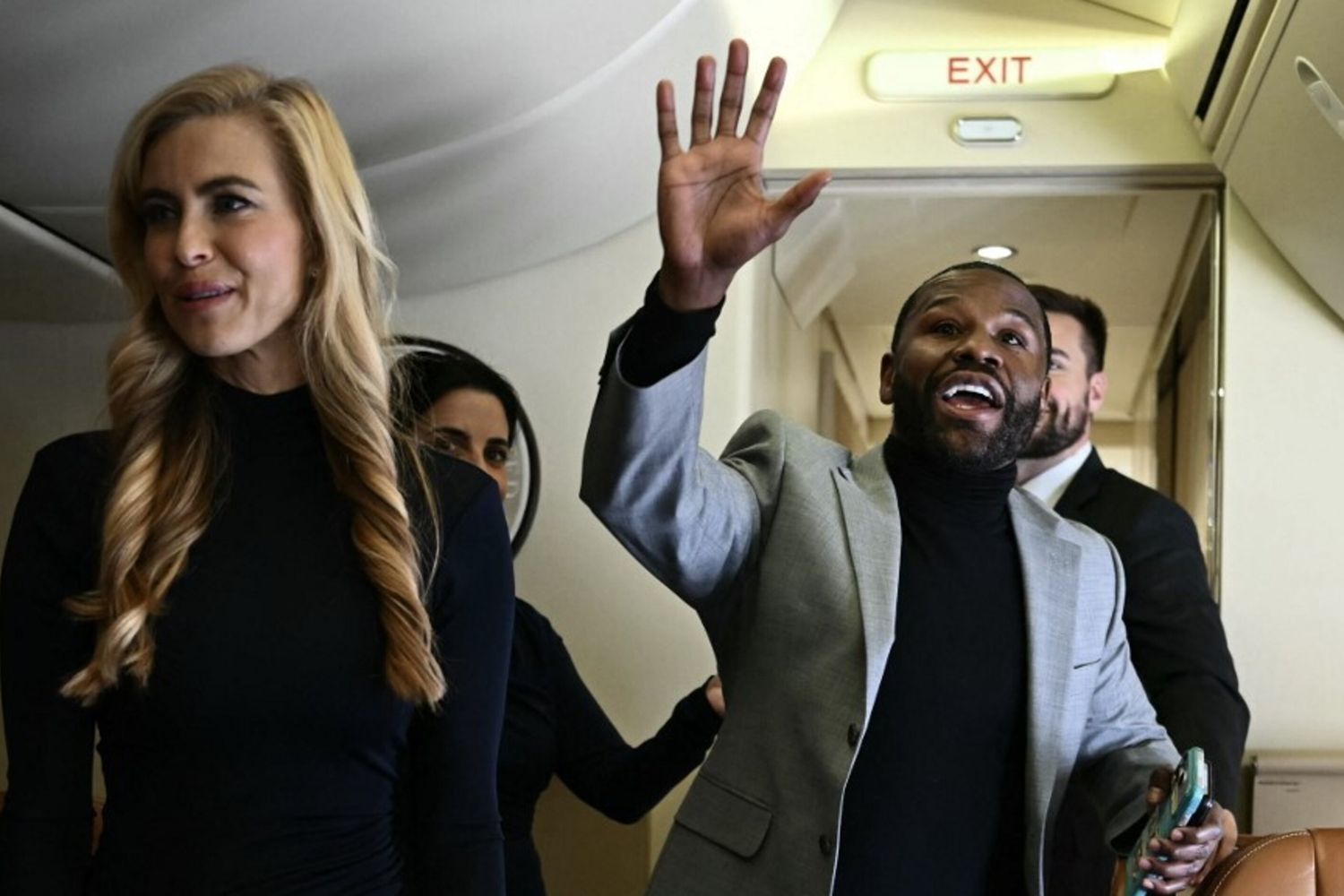 Floyd Mayweather e la portavoce della Casa Bianca Katie Zacharia