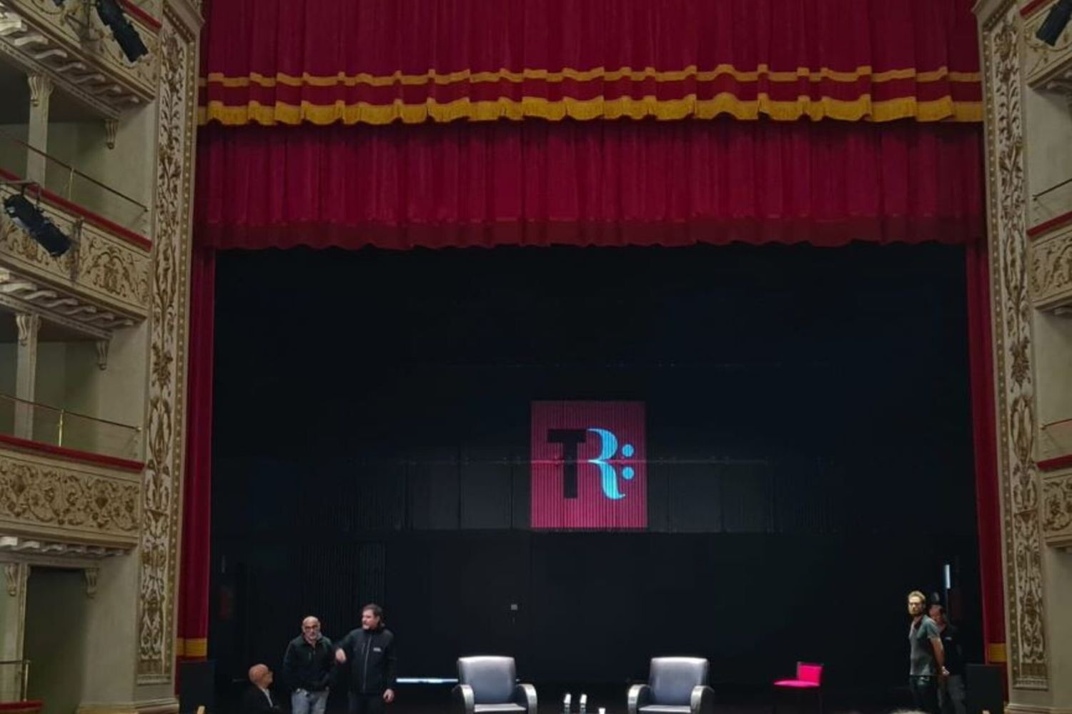 Il teatro Valli di Roma