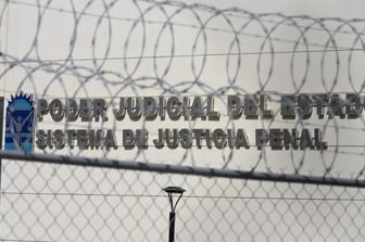 Surfisti stranieri uccisi in Messico, tre condanne a 158 anni di carcere ciascuno
