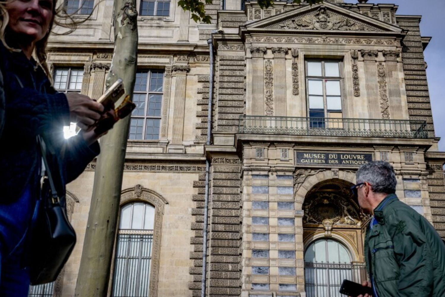 Il Louvre di Parigi