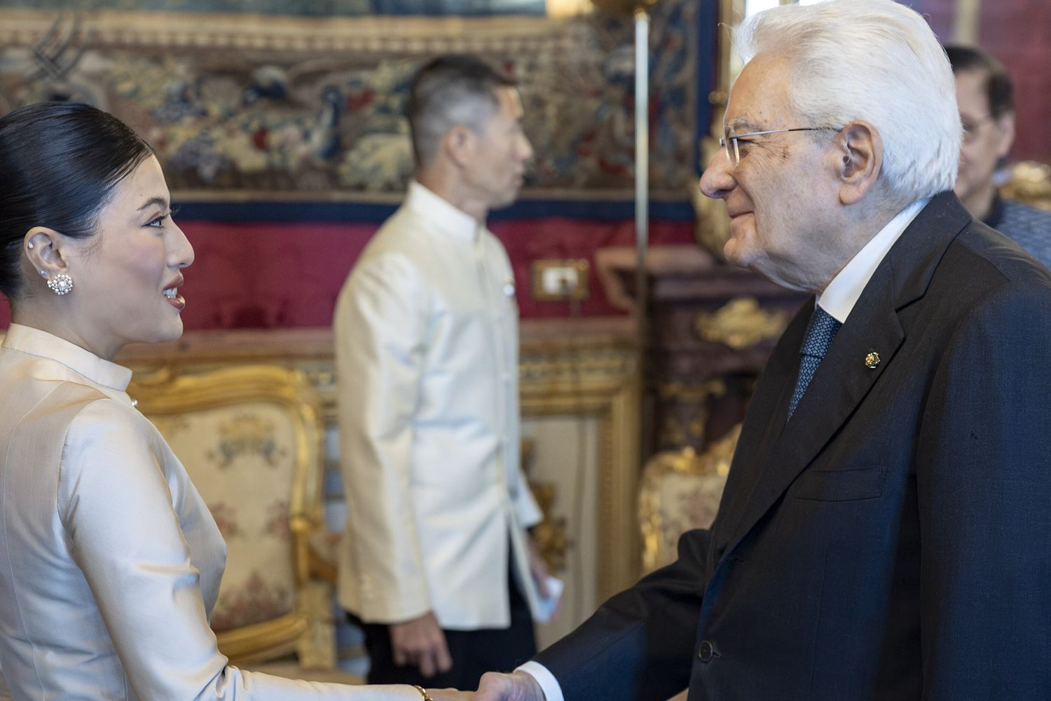 Il Presidente della Repubblica, Sergio Mattarella e  la Principessa del Regno di Thailandia, Sirivannavari Nariratana Rajakanya.