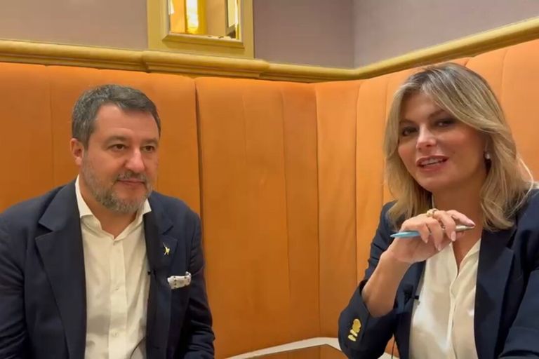 Matteo Salvini, vicepremier e ministro delle Infrastrutture e Trasporti e Rita Lofano direttore dell'AGI