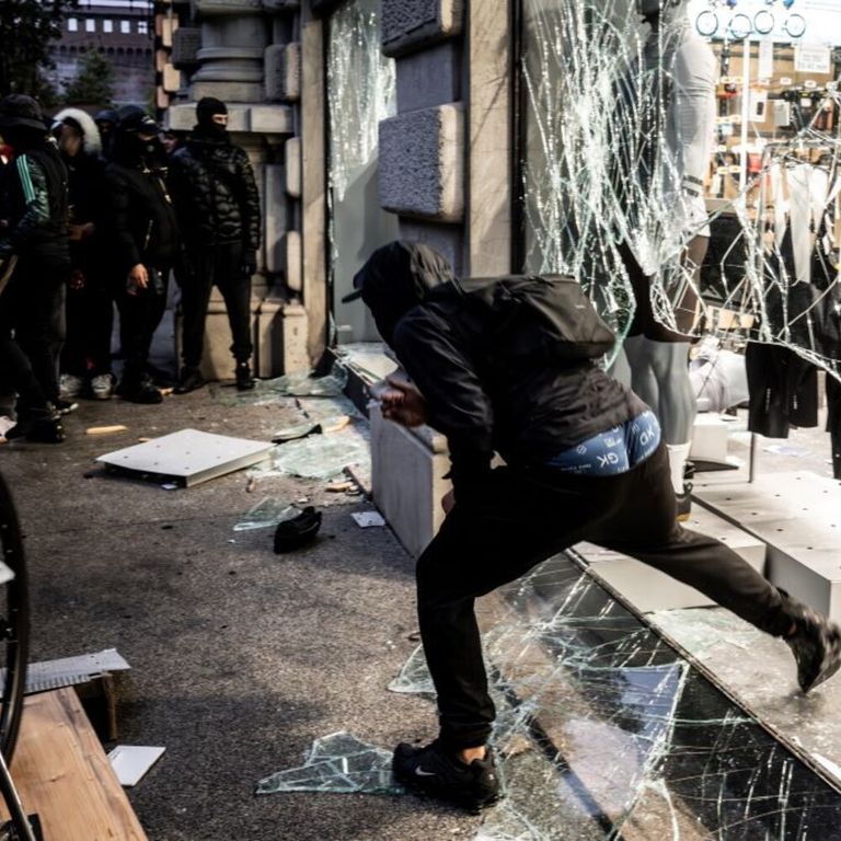 Disordini a Milano - 18 ottobre 2026