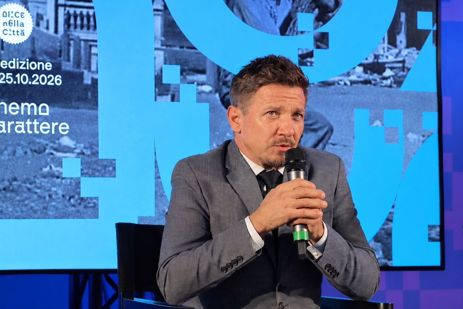 Jeremy Renner