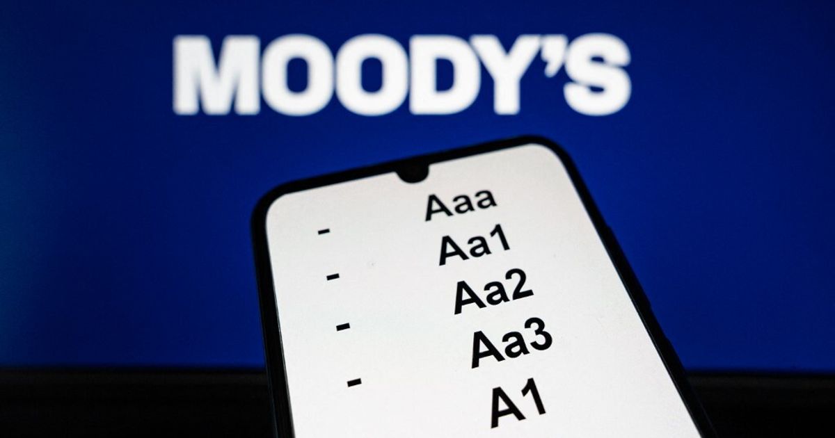 Moody's maintient la note de la France à Aa3 avec une perspective négative