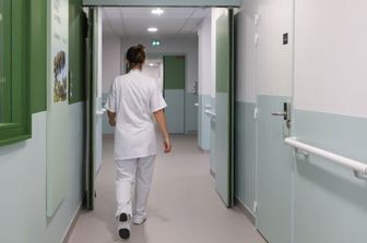 L’Italie embauche plus de personnel soignant tunisien dans des établissements de santé privés