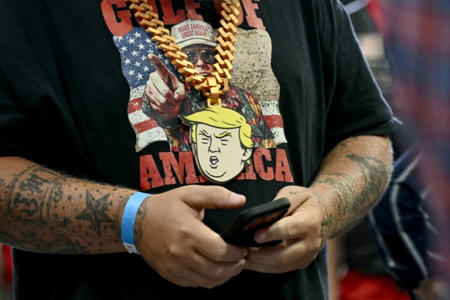 Trump, il carovita e l'immigrazione al centro del voto per il Congresso