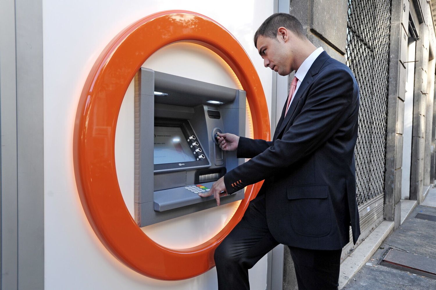 Sportello di una banca