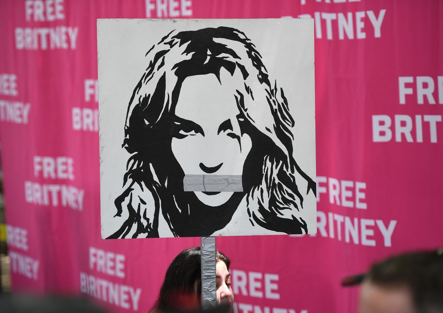 Un manifesto a sostegno di Britney Spears nella querelle legale con il padre