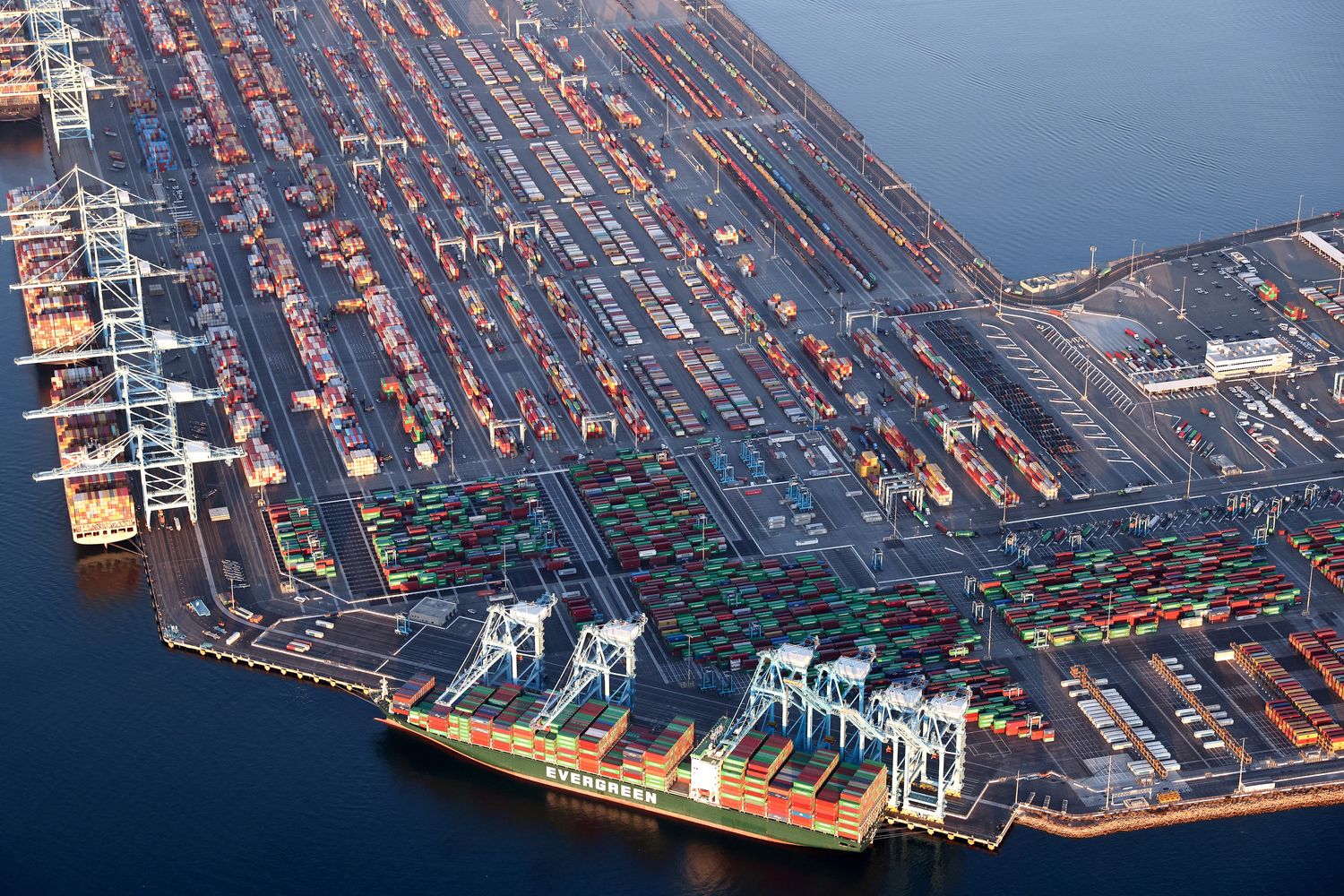 Porto di Long Beach, California
