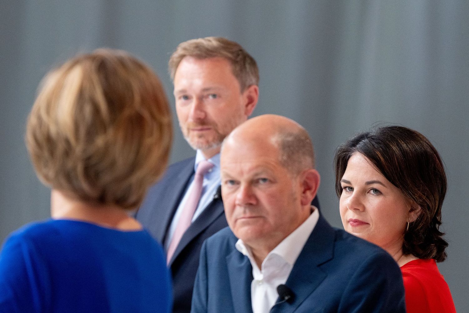 &nbsp;Annalena Baerbock (Verdi),&nbsp;Olaf Scholz (Spd) e&nbsp;Christian Lindner (Fdp)
