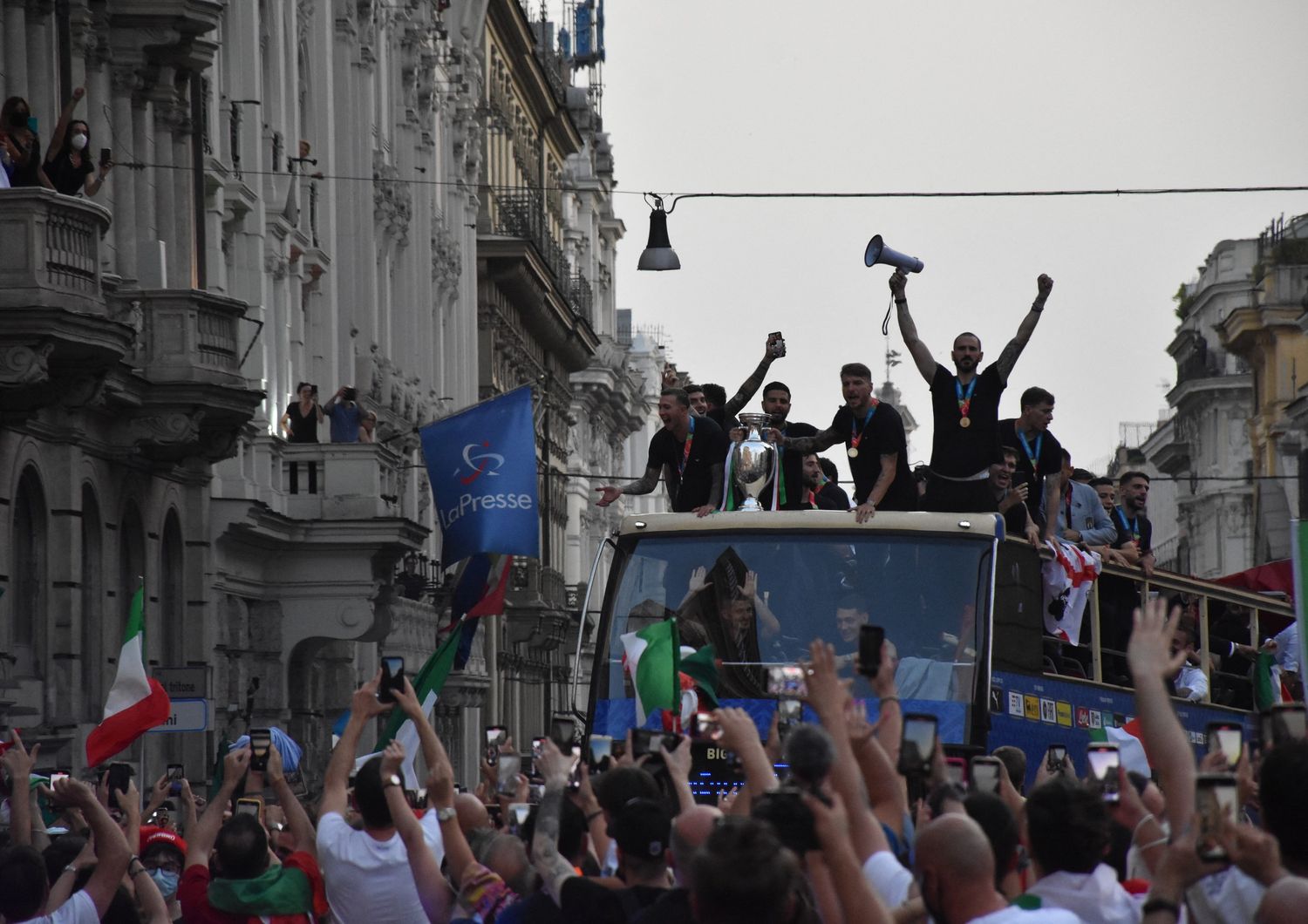 I festeggiamenti nel centro di Roma della nazionale Italiana di calcio per la vittoria degli Europei&nbsp;