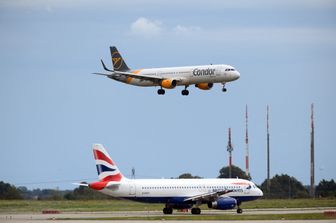 Voli in partenza e in atterraggio