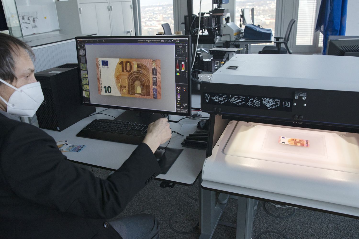 Una banconota di 10 euro&nbsp;