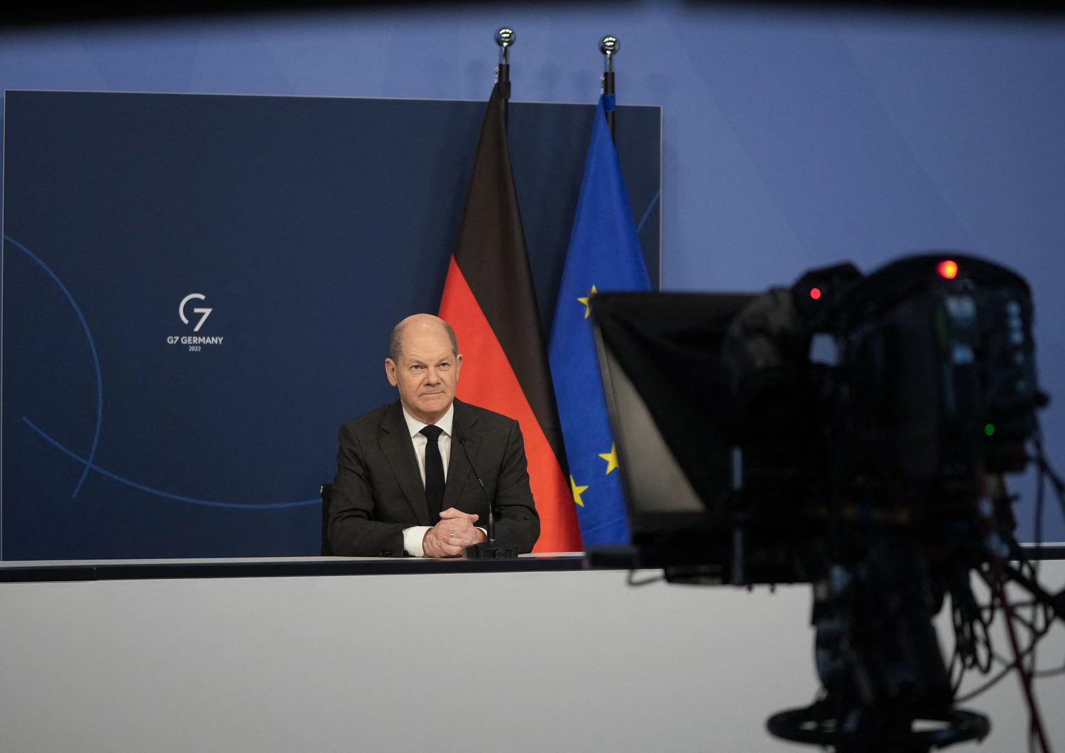 Il cancelliere Olaf Scholz in video collegamento con il Forum di Davos&nbsp;