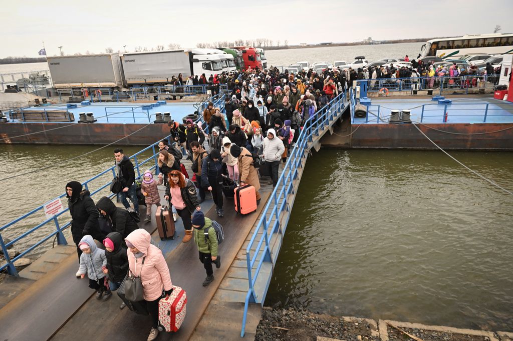 Rifugiati ucraini arrivano in Romania