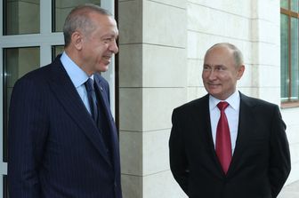 Il presidente turco, Erdogan, e il suo omologo russo, Putin