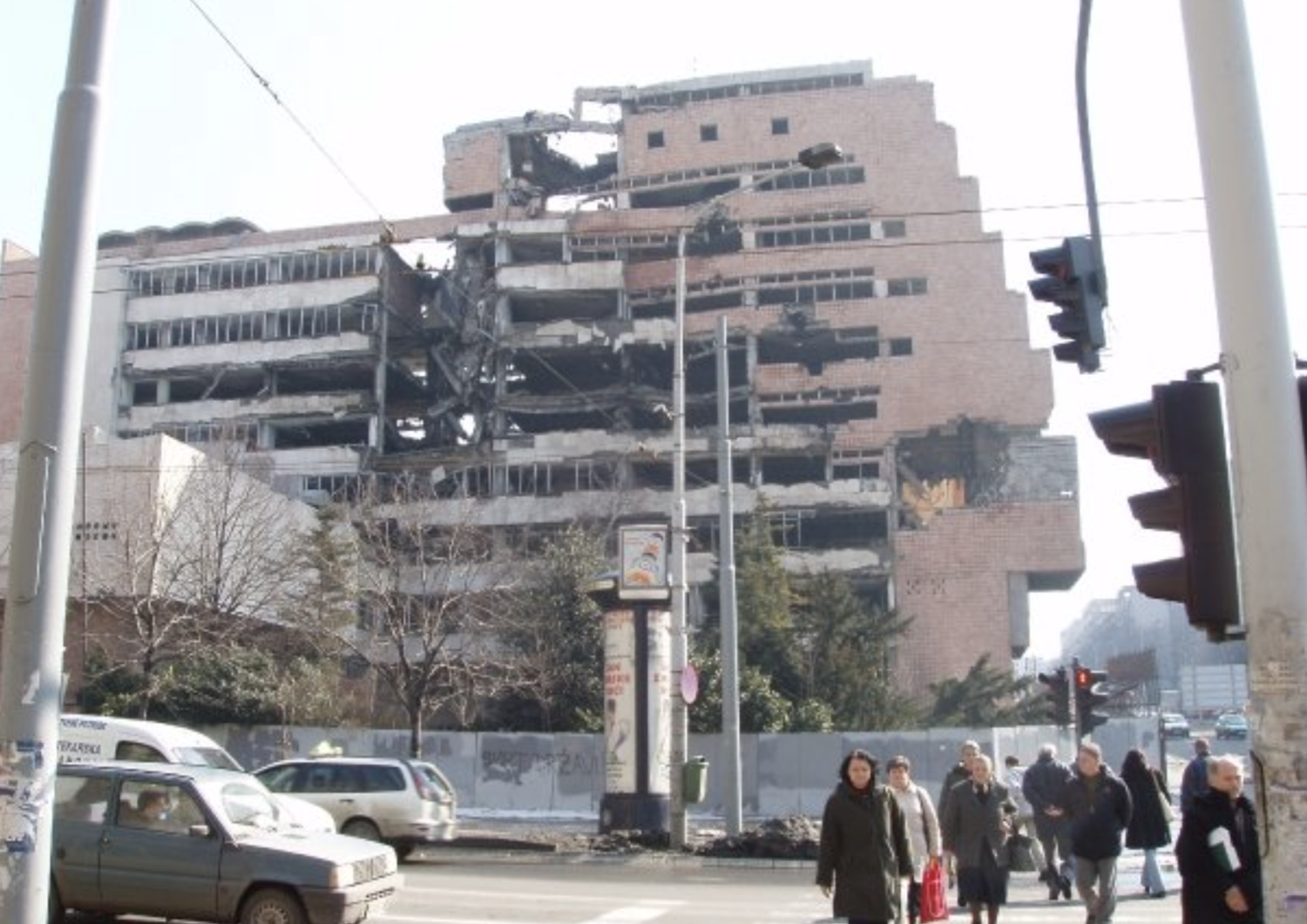 Gli effetti dei bombardamenti della Nato su Belgrado