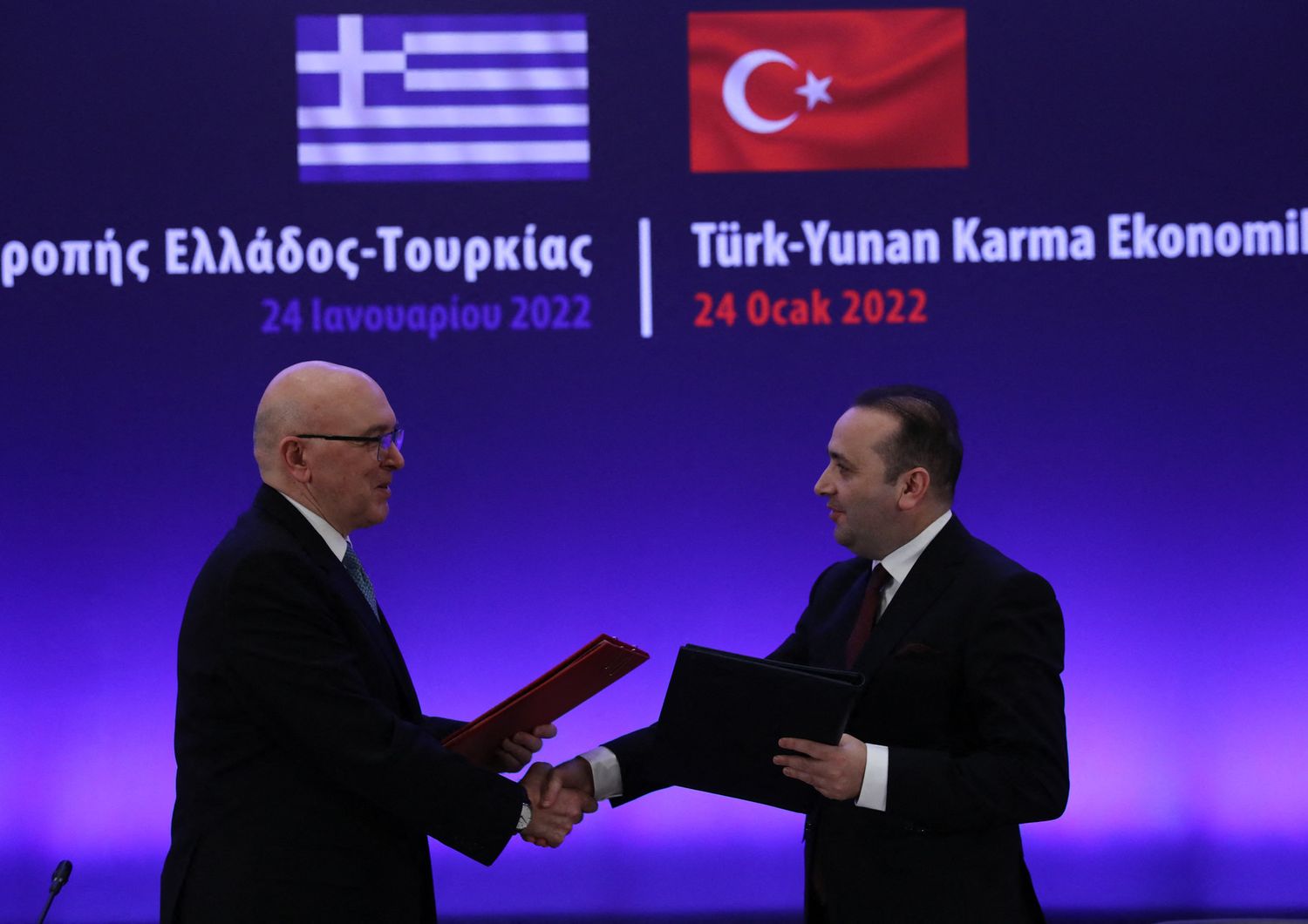 Un incontro tra ministri del commercio turco e greco