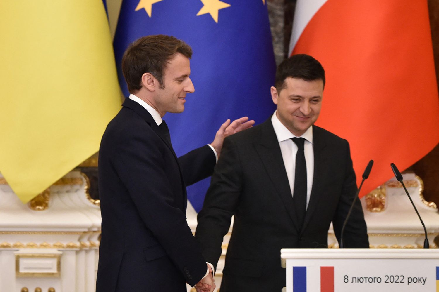 Macron e Zelensky