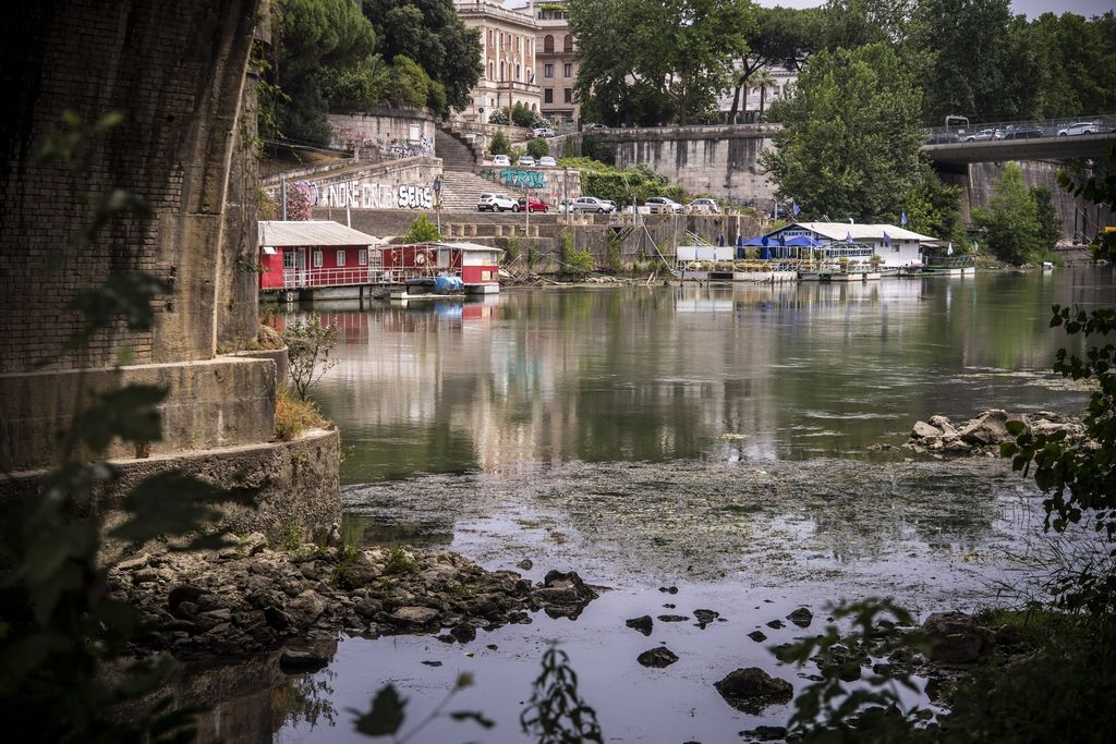 La siccit&agrave; e ilfiume Tevere a Roma&nbsp;