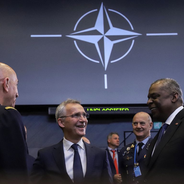Il segretario alla Difesa Usa Lloyd Austin e il segretario Generale della Nato Jens Stoltenberg &nbsp;