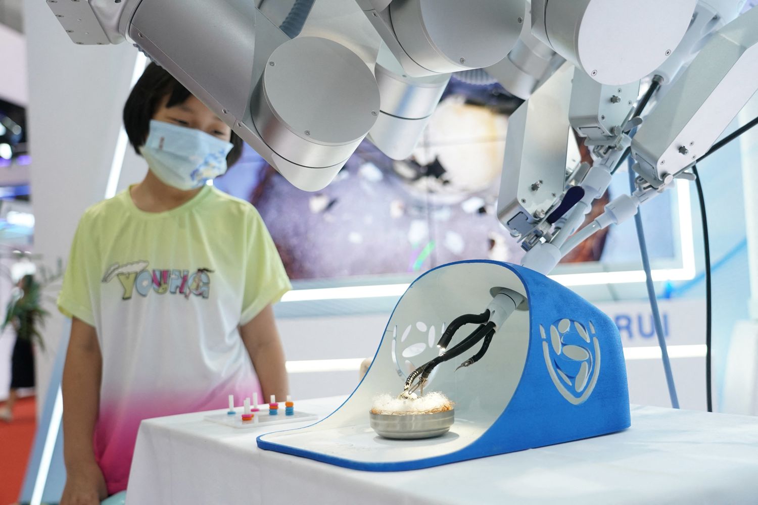 Robot, automazione industriale