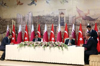 Il presidente turco Recep Tayyip Erdogan  e l'emiro del Qatar Sheikh Tamim bin Hamad Al Thani&nbsp;