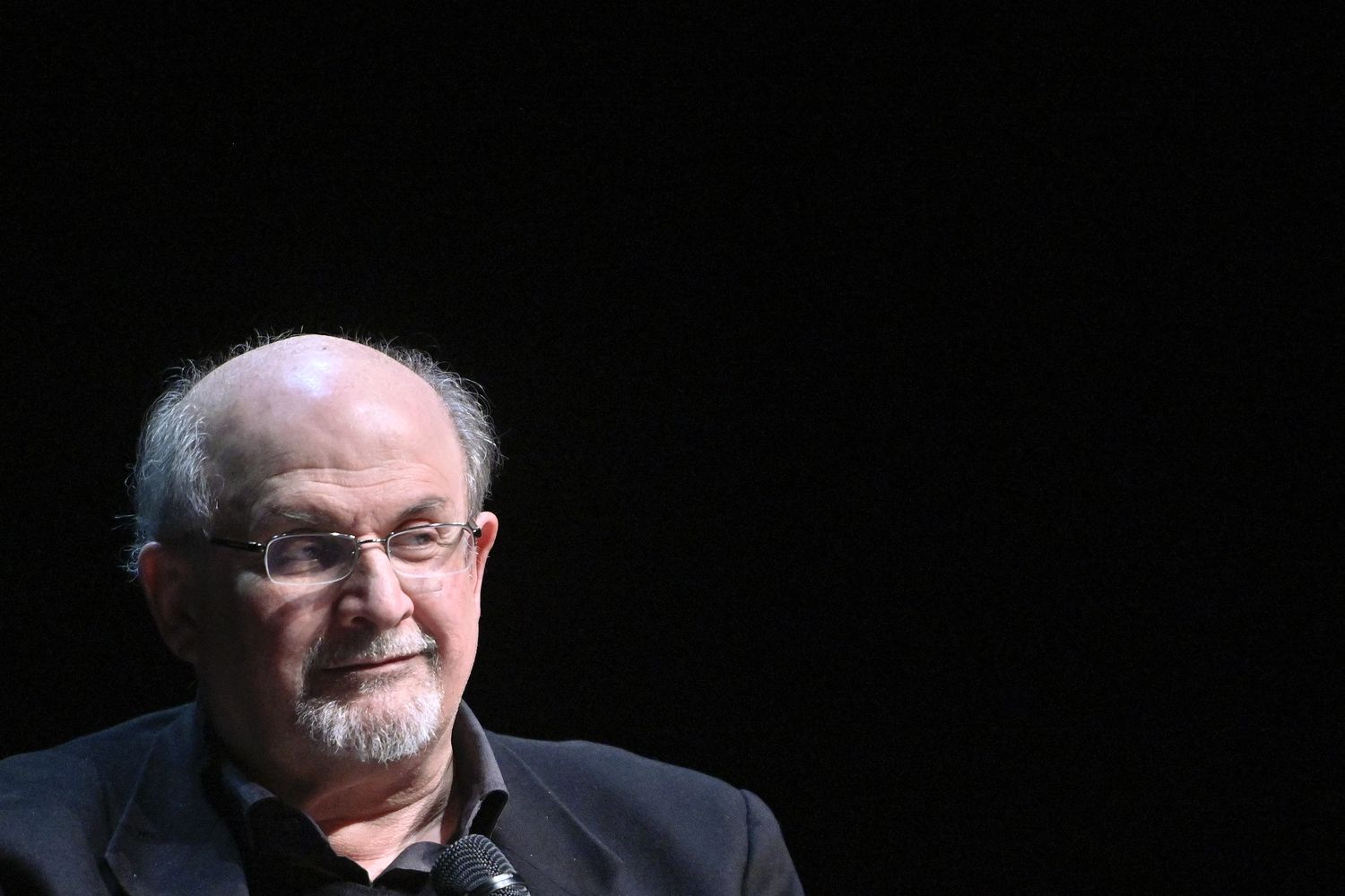 Salman Rushdie&nbsp;