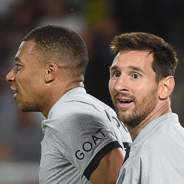 Mbapp&eacute; e Messi