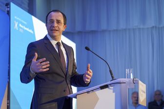 Nikos Christodoulides, 49 anni, ex portavoce del governo e ministro degli Esteri, candidato come indipendente&nbsp;