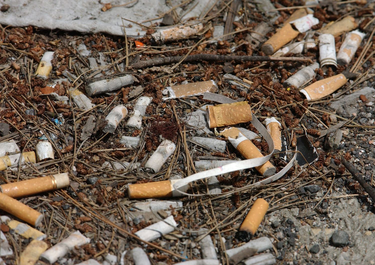 RECUPERARE MOZZICONI DI CANDELE USATE