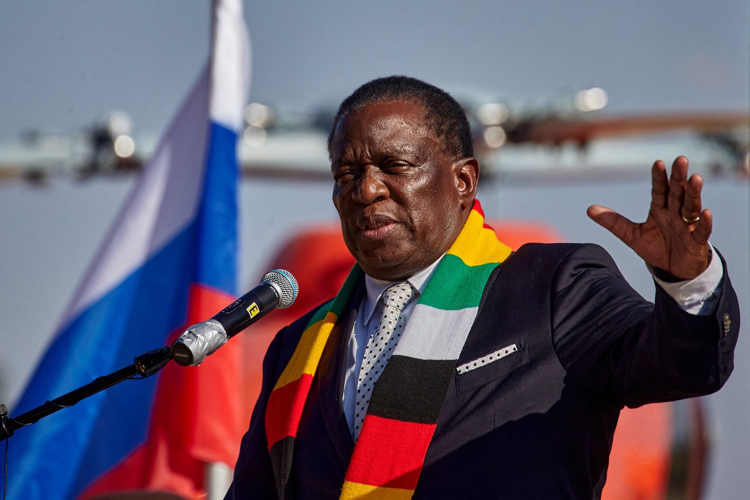 Il presidente del Zimbabwe Emmerson Mnangagwa &nbsp;