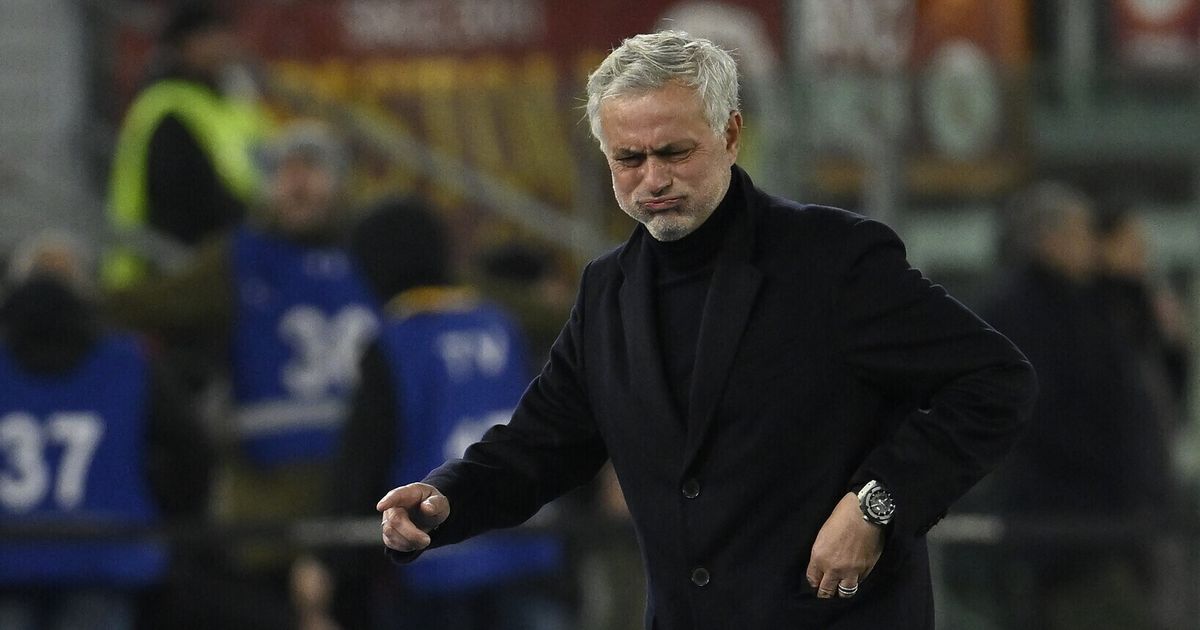 jos233 mourinho torna a casa dopo 21 anni grazie al qarabag