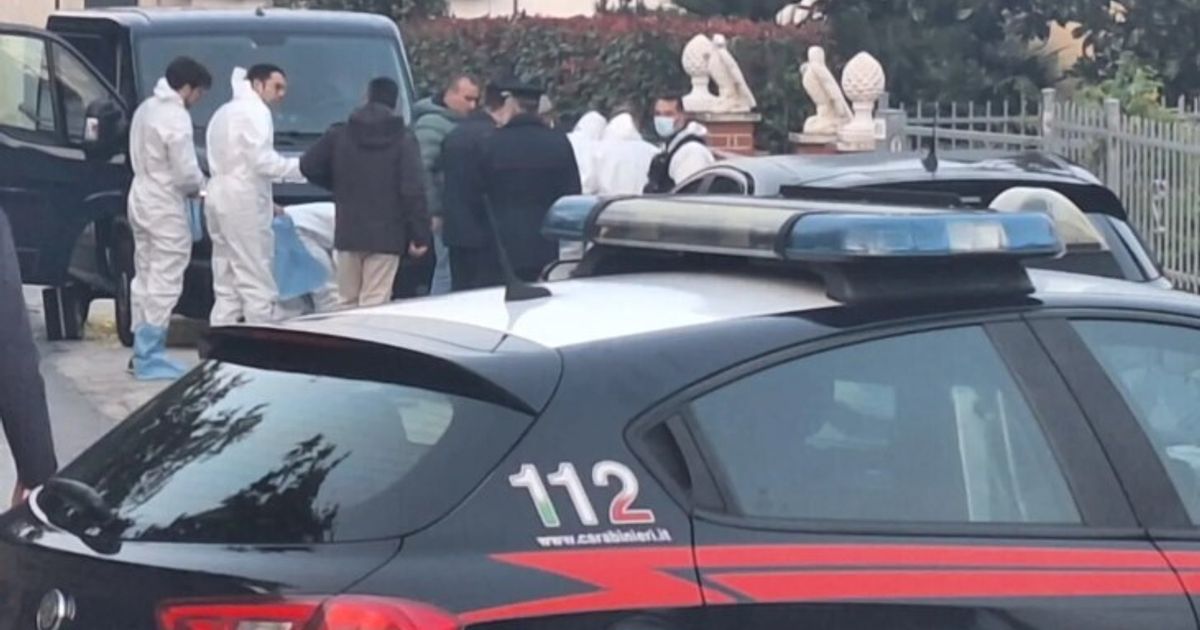 Uccisa a botte, il marito trovato ferito gravemente